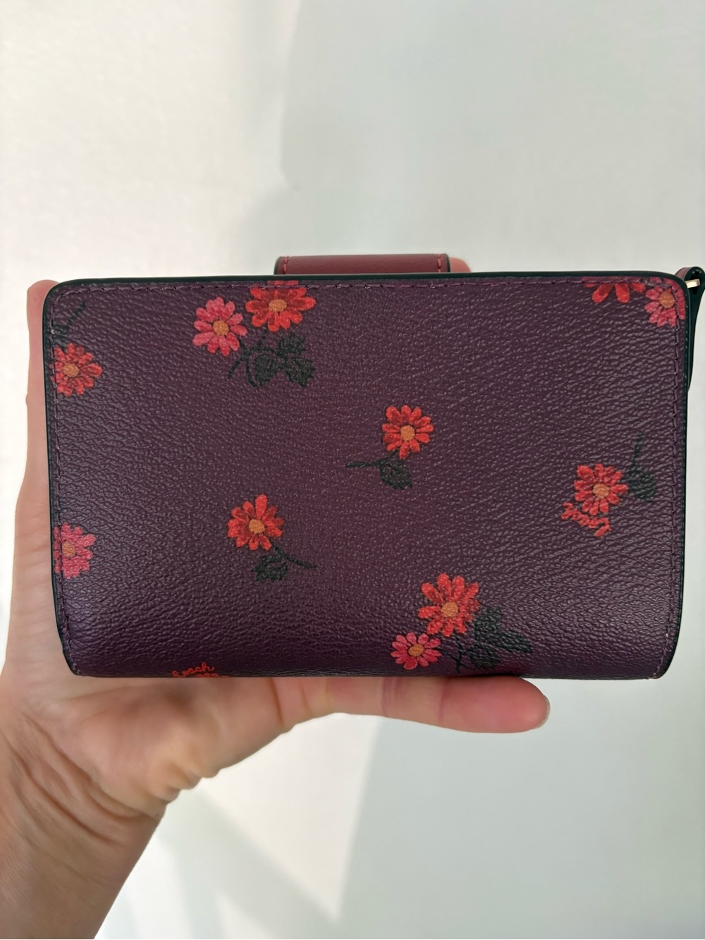 COACH Medium Corner Zip Wallet, Burgundy, Floral - Picture 3 of 9